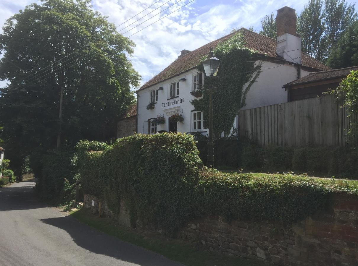 Tirol House Bed & Breakfast Thakeham Exterior photo