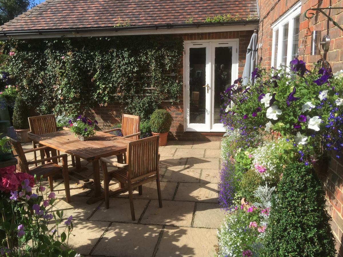 Tirol House Bed & Breakfast Thakeham Exterior photo